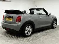Begagnad Mini Cooper Cabriolet Classic 2020 Grå Cab