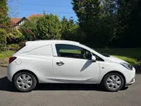 Used Vauxhall Corsa S 95 HP (69 kW) 2018 White Hatchback