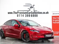 Używany Tesla Model 3 Performance 461 kW (627 KM) 2024 Czerwony Sedan/Limuzyna