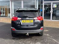 used Toyota RAV4 2.2 D-4D Invincible 4WD Euro 5 5dr