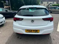 Used Vauxhall Astra SRi 145 HP (106 kW) 2021 White Hatchback