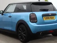 Used Mini Cooper D Hatch 116 HP (85 kW) 2017 Blue Hatchback