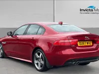 Used Jaguar XE R-Sport 180 HP (132 kW) 2017 Firenze red metallic Sedan