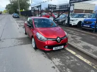Used Renault Clio IV Dynamique 90 HP (66 kW) 2016 Red Hatchback