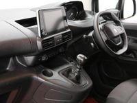 Used Peugeot Partner 100 HP (73 kW) 2022 White MPV