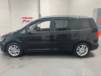 Used VW Touran SE 105 HP (77 kW) 2011 Black MPV