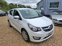 Used Vauxhall Viva 75 HP (55 kW) 2018 White Hatchback