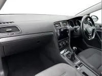 Used VW Golf VIII Edition 113 HP (83 kW) 2020 White Hatchback