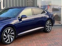 Used VW Arteon R-line 190 HP (139 kW) 2018 Blue Hatchback