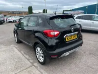 Used Renault Captur Dynamique 90 HP (66 kW) 2016 Black SUV