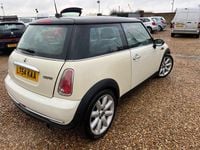 Used Mini Cooper Hatch 2004 White Hatchback