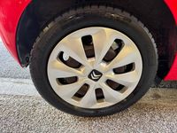 Usado Citroën C1 Feel 68 CV (50 kW) 2016 Rojo Utilitario