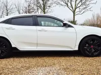 Używany Honda Civic Sport 182 KM (133 kW) 2017 Biały Hatchback