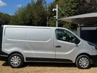 Used Renault Trafic Business 2018 Silver MPV