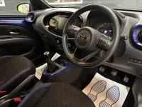 Used Toyota Aygo X 72 HP (52 kW) 2023 Blue SUV