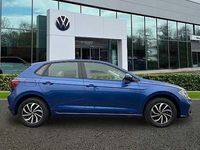 Used VW Polo Life 95 HP (69 kW) 2025 Blue Hatchback