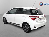 Used Toyota Yaris Hybrid 101 HP (74 kW) 2020 White Hatchback
