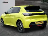 Neu Peugeot 208 Allure 99 PS (72 kW) 2026 Gelb Kleinwagen