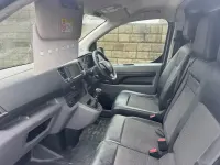 Used Vauxhall Vivaro 120 HP (88 kW) 2022 Grey MPV