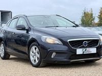 Used Volvo V40 CC SE 120 HP (88 kW) 2015 Estate
