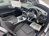 Used Mercedes SLK250 204 HP (150 kW) 2014 Silver Cabriolet