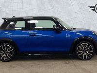 Usado Mini Cooper Hatch 113 kW (154 CV) 2025 Azul Utilitario