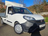 Begagnad Fiat Doblò S 2021 Vit Minibuss