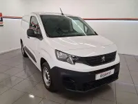 Second-hand Peugeot Partner Premium 131 CP (96 kW) 2024 Alb Monovolum