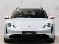 Begagnad Porsche Taycan Performance Package 350 kW (476 HK) 2022 Grå Kombi
