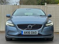 Used Volvo V40 Momentum 152 HP (111 kW) 2016 Blue Hatchback
