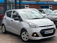 Used Hyundai i10 66 HP (48 kW) 2014 Silver Hatchback