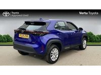 Used Toyota Yaris Cross 113 HP (83 kW) 2025 Blue SUV