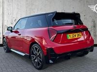 Used Mini Cooper Hatch 133 kW (181 HP) 2024 Red Hatchback