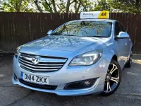 Second-hand Vauxhall Insignia Edition 2014 Argintiu Hatchback