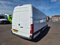 Begagnad Mercedes Sprinter Progressive 2021 Vit Van
