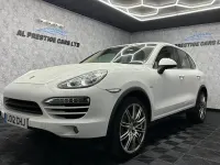 Used Porsche Cayenne 245 HP (180 kW) 2012 White SUV