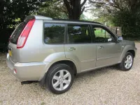 Used Nissan X-Trail 136 HP (100 kW) 2006 Metallic silver SUV