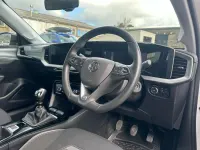 Usado Vauxhall Mokka Design Edition 2022 Blanco SUV