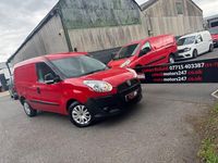 Używany Fiat Doblò 2013 Czerwony Minivan