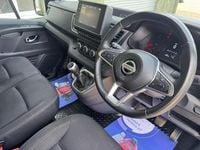 Used Nissan Primastar Tekna 110 HP (80 kW) 2024 White MPV