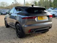Begagnad Jaguar E-Pace R-Dynamic 249 HK (183 kW) 2018 Grå SUV