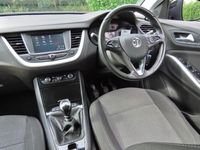 used Vauxhall Grandland X 1.2 Turbo SE 5dr