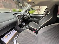 Used Toyota Aygo Trend 2019 White Hatchback