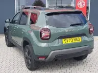 Used Dacia Duster Extreme 99 HP (72 kW) 2023 Green SUV