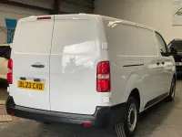 Used Vauxhall Vivaro S 100 HP (73 kW) 2023 White MPV