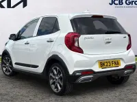 Used Kia Picanto X-Line 67 HP (49 kW) 2023 White Hatchback
