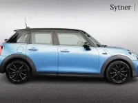 Used Mini Cooper D Hatch 136 HP (100 kW) 2018 Blue Hatchback