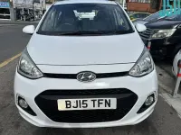 Używany Hyundai i10 Premium 87 KM (63 kW) 2015 Biały Hatchback