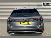 Used VW Passat Elegance 267 HP (196 kW) 2025 Grey Estate