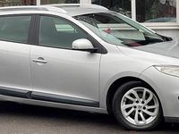 Used Renault Mégane GrandTour Expression+ 110 HP (80 kW) 2013 Silver Estate
